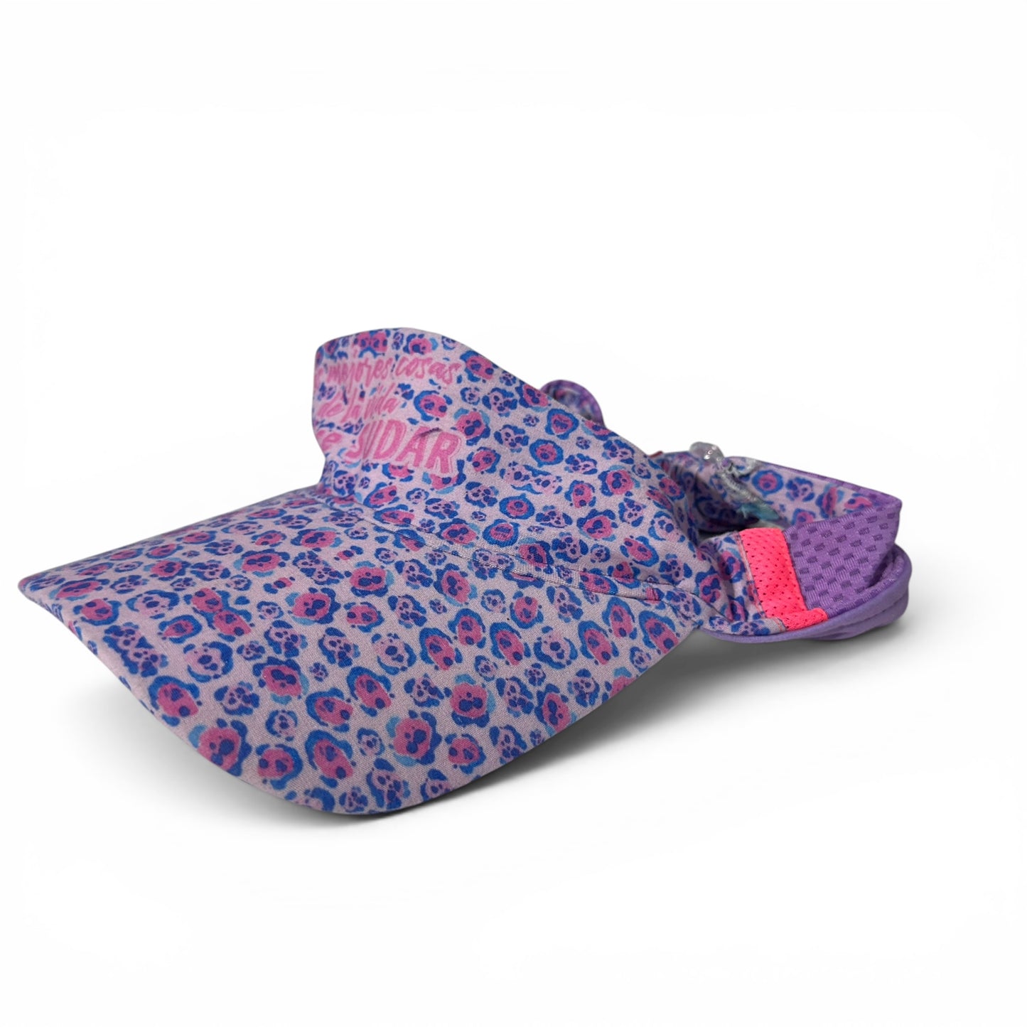 Visera Leoparda — Las mejores cosas te hacen sudar